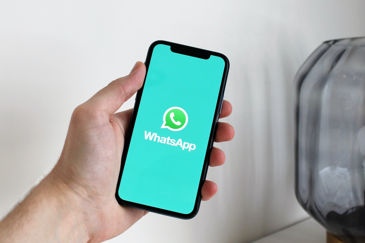 Como utilizar WhatsApp Business no seu consultório e quais os benefícios